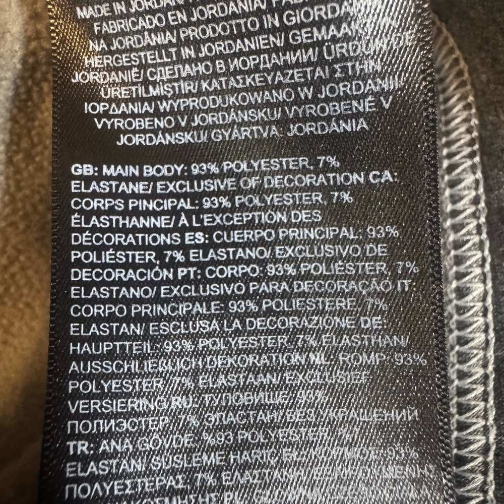 EUC North Face Cropped Heather Gray Women's Hoodie - Picture 5 of 7